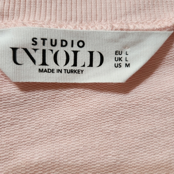 STUDIO UNTOLD size M LOVE sweatshirt. Light pink, unfinished hem - Picture 3 of 7